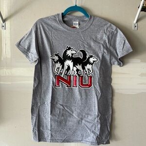 NIU HUSKIES SHIRT